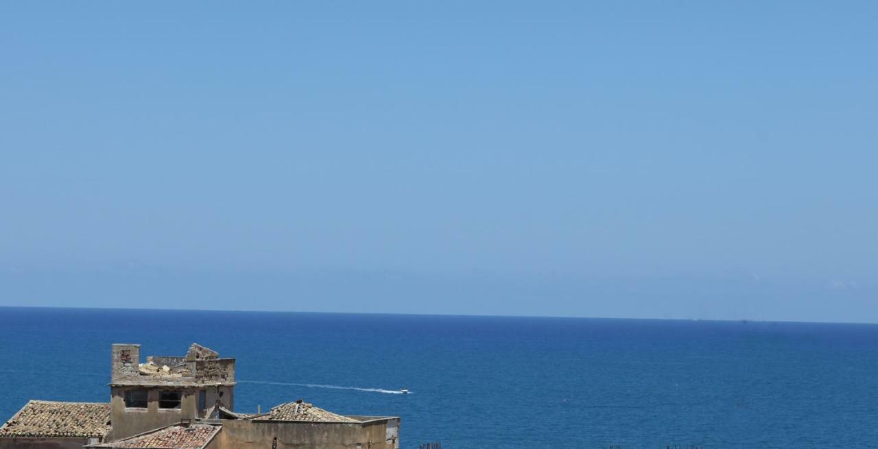 Via Siracusa 5 Кастелламмаре-дель-Гольфо Екстер'єр фото